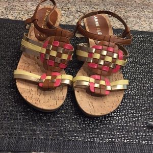 Summer platform sandals hardly warn .